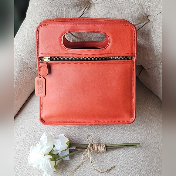 Vintage Coach Bonnie Cashin Metro Stroll Tote Bag # 9004 ( Coral Pink ) - Picture 11 of 15